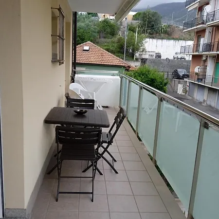 Vela Blu צ'ריאלה